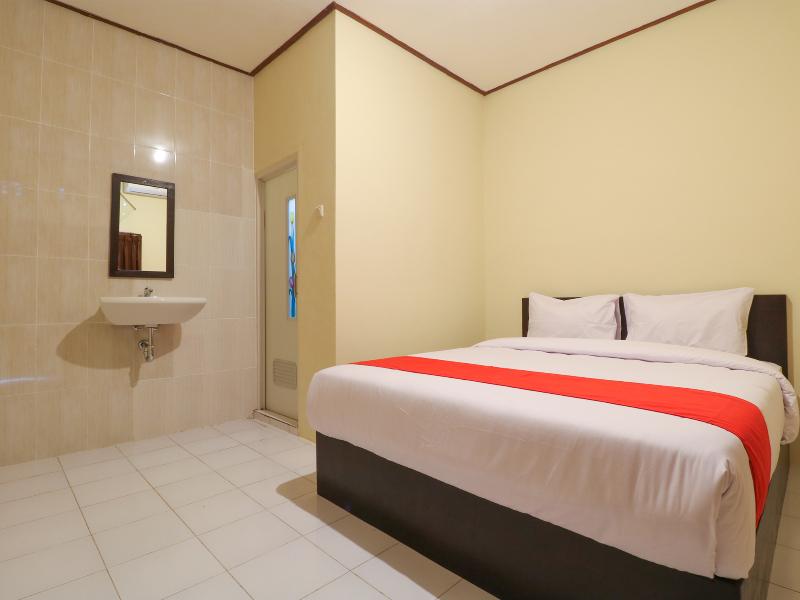 Oyo 2367 Kenanga Homestay - Oda