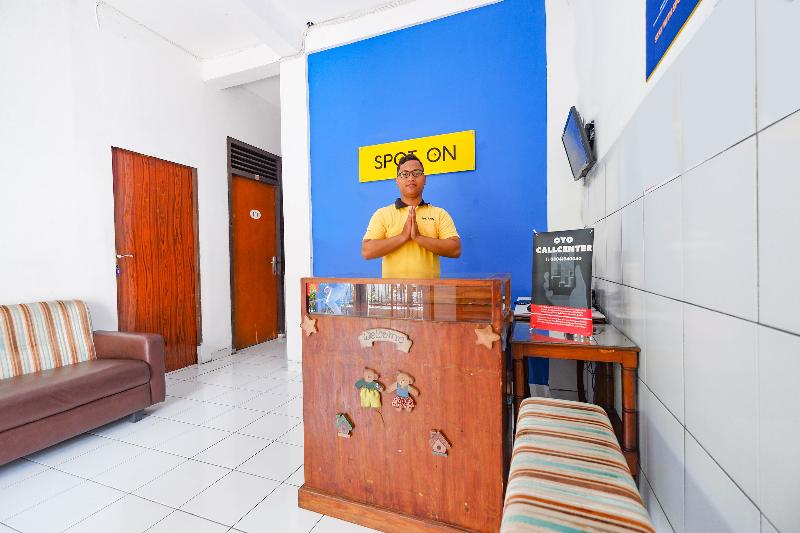 SPOT ON 1942 Asia Residence Syariah - Lobi