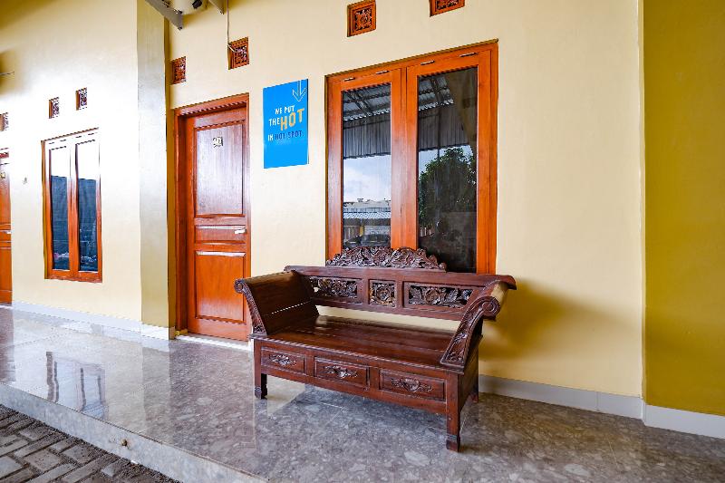 Spot On 2790 Bintang Selatan Guest House - Lobi