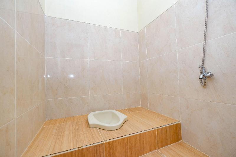 Spot On 2790 Bintang Selatan Guest House - Oda