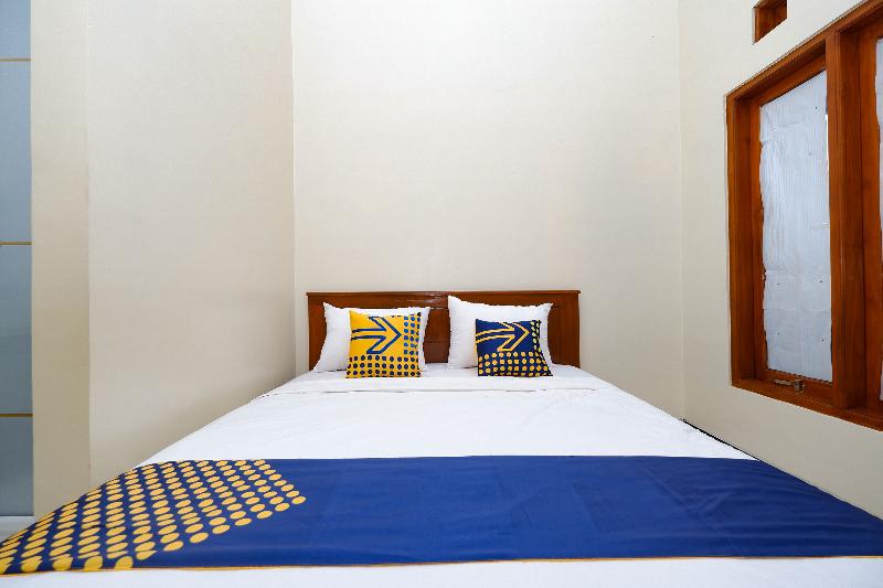 Spot On 2790 Bintang Selatan Guest House - Oda