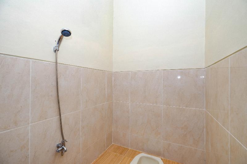 Spot On 2790 Bintang Selatan Guest House - Oda