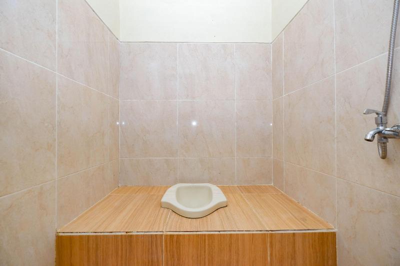 Spot On 2790 Bintang Selatan Guest House - Oda
