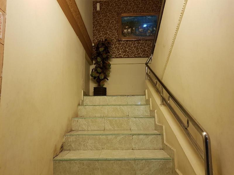 Hotel Istana - Genel