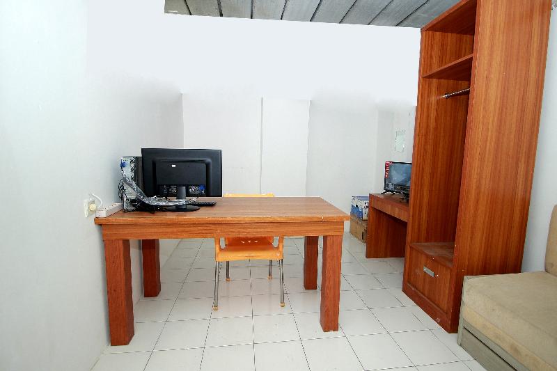 Super OYO 1678 Jati Exclusive Homestay - Lobi