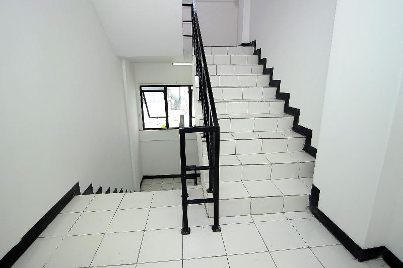 Super OYO 1678 Jati Exclusive Homestay - Lobi