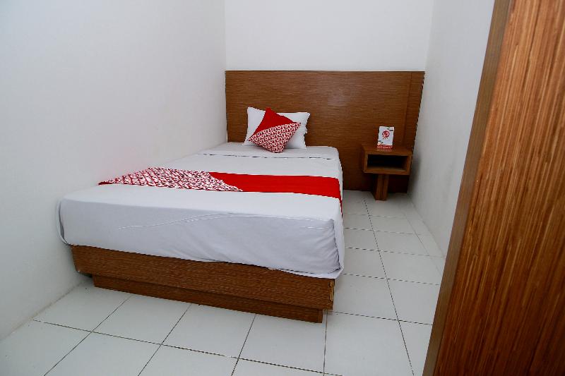 Super OYO 1678 Jati Exclusive Homestay - Oda