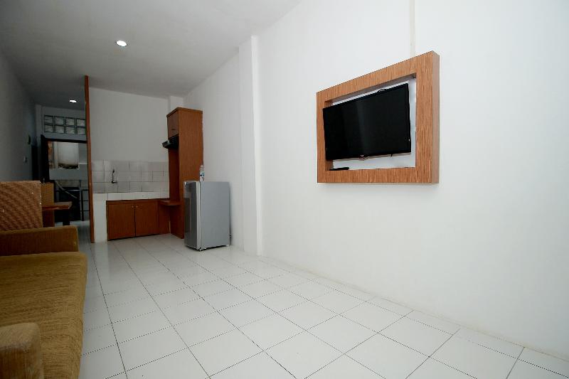 Super OYO 1678 Jati Exclusive Homestay - Oda