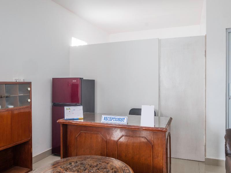 Oyo 2391 Baladewa Residence Syariah - Lobi