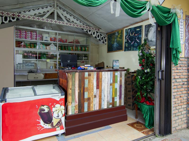 Thyesza Hotel - Lobi