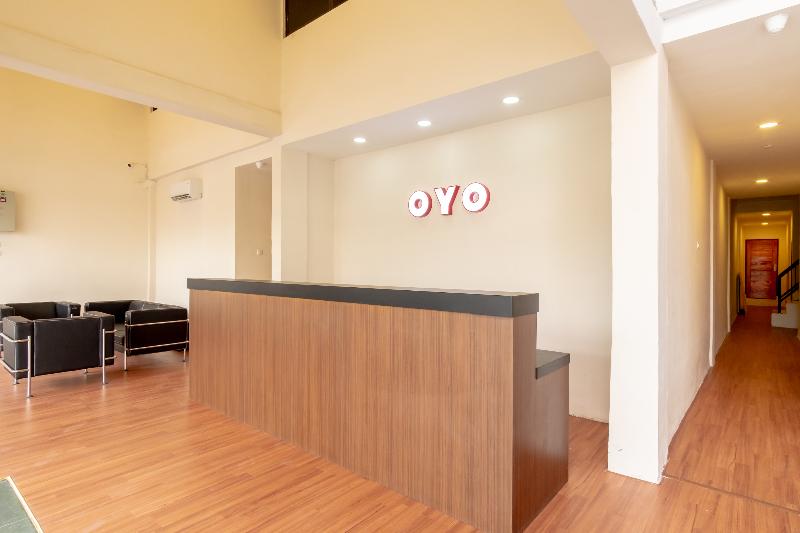 Super OYO 1457 Tmj Guest House - Lobi