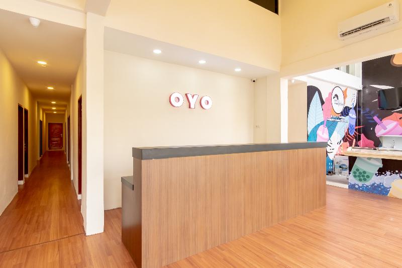 Super OYO 1457 Tmj Guest House - Lobi