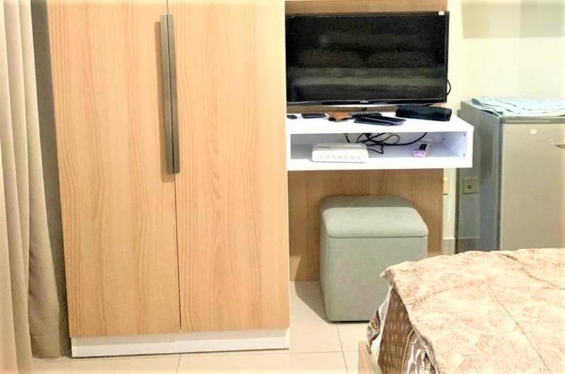 Springlake Apartment Summarecon by Veeroom by Zuzu - Oda