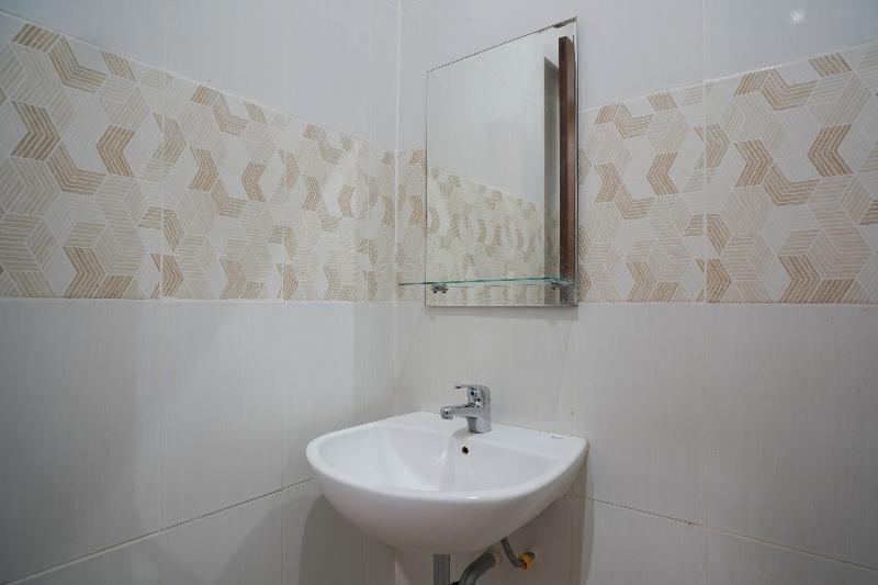 Oyo 2166 Elitya Stay - Oda