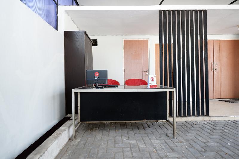 Oyo 1565 Palebon Residence - Lobi