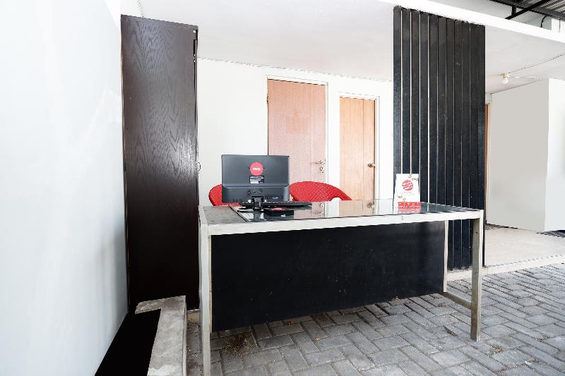 Oyo 1565 Palebon Residence - Lobi