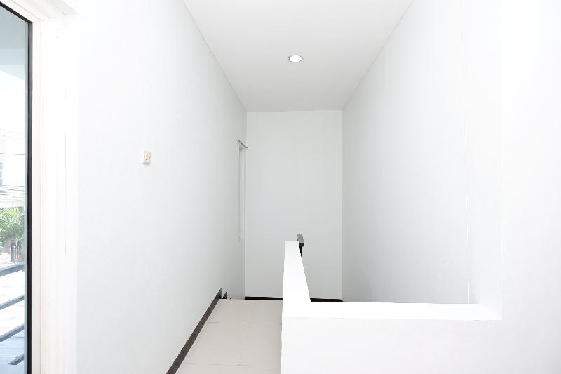 Oyo 1565 Palebon Residence - Lobi