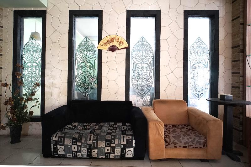 Bandara Hotel Balikpapan - Lobi