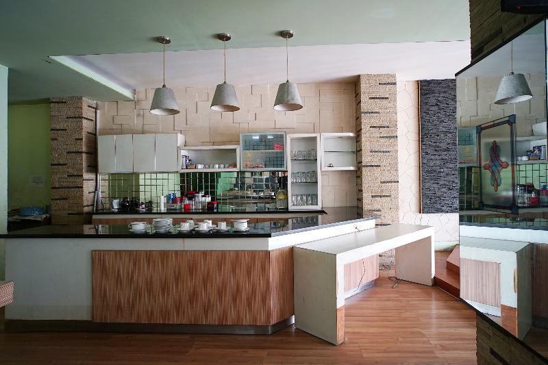 Bandara Hotel Balikpapan - Restoran