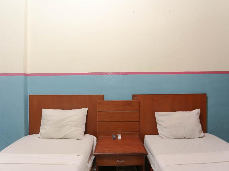 2057 Hotel Kharisma - Oda