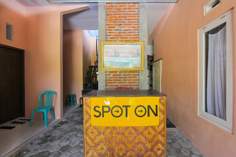 Spot On 2022 Darman Family Residence - Lobi