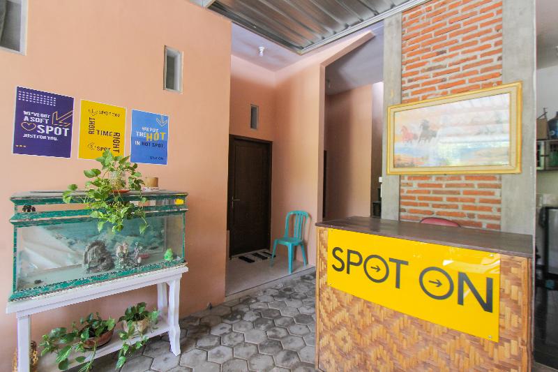 Spot On 2022 Darman Family Residence - Lobi