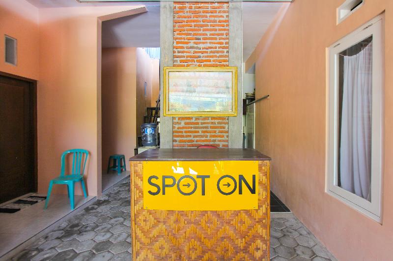 Spot On 2022 Darman Family Residence - Lobi
