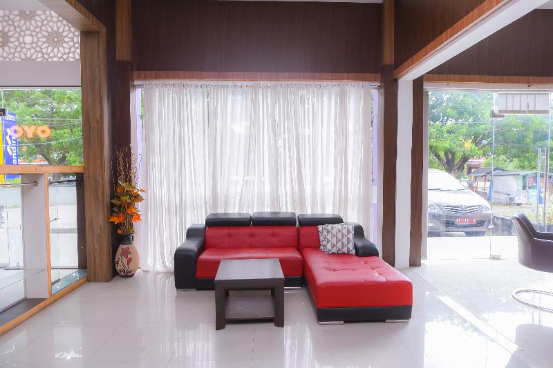 Super OYO Capital O 1630 Hotel Syariah Ring Road - Lobi