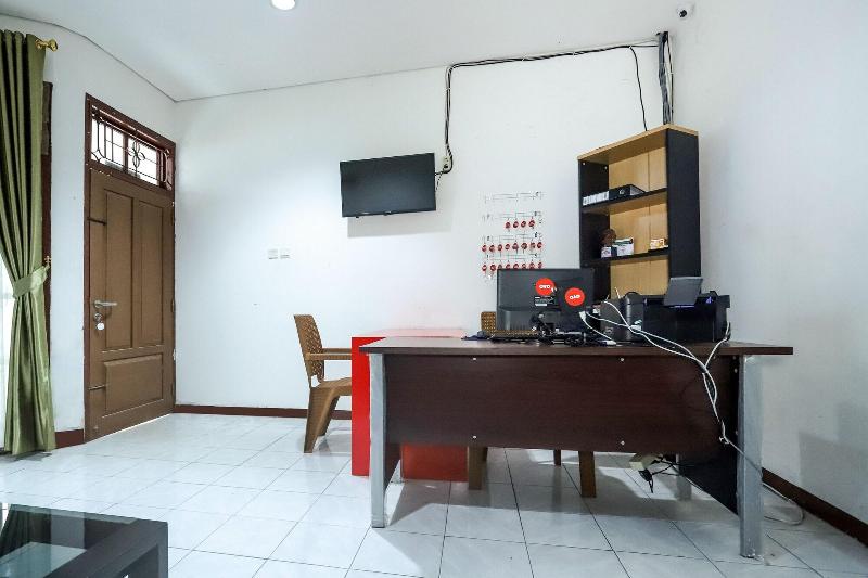 Super OYO 1582 Bungo Guest House - Lobi