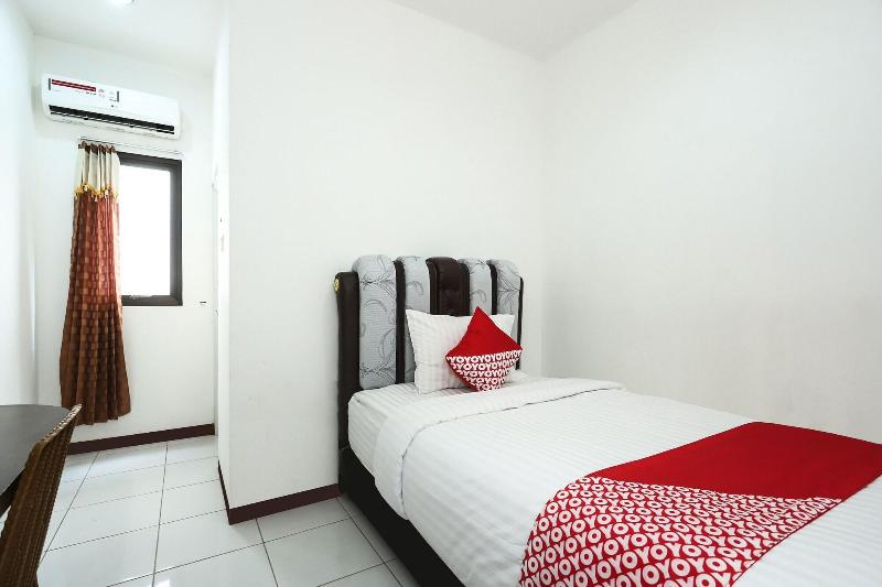 Super OYO 1582 Bungo Guest House - Oda