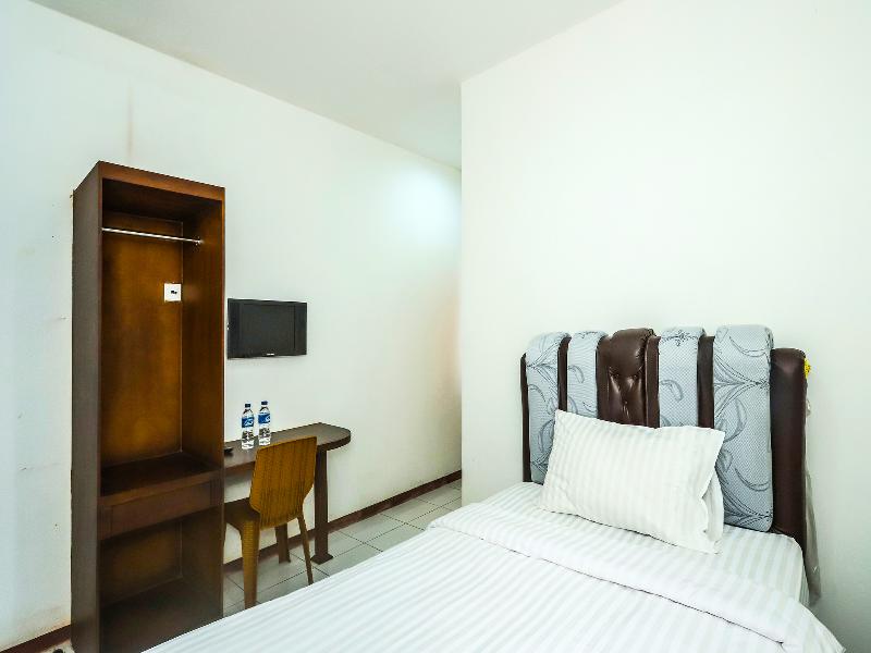 Super OYO 1582 Bungo Guest House - Oda