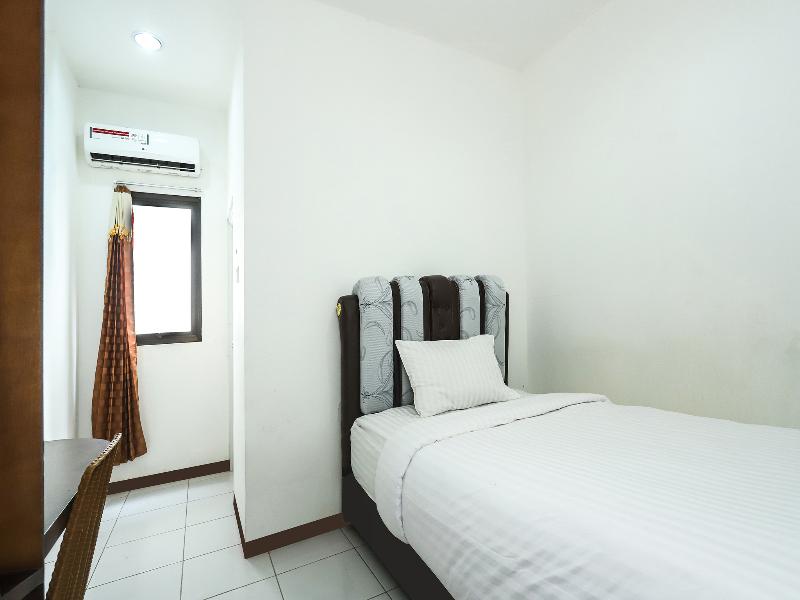 Super OYO 1582 Bungo Guest House - Oda