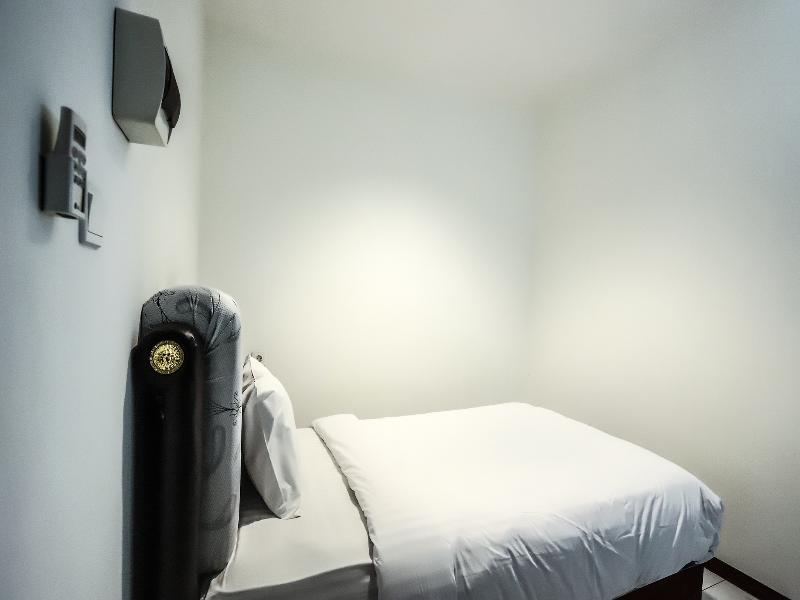 Super OYO 1582 Bungo Guest House - Oda