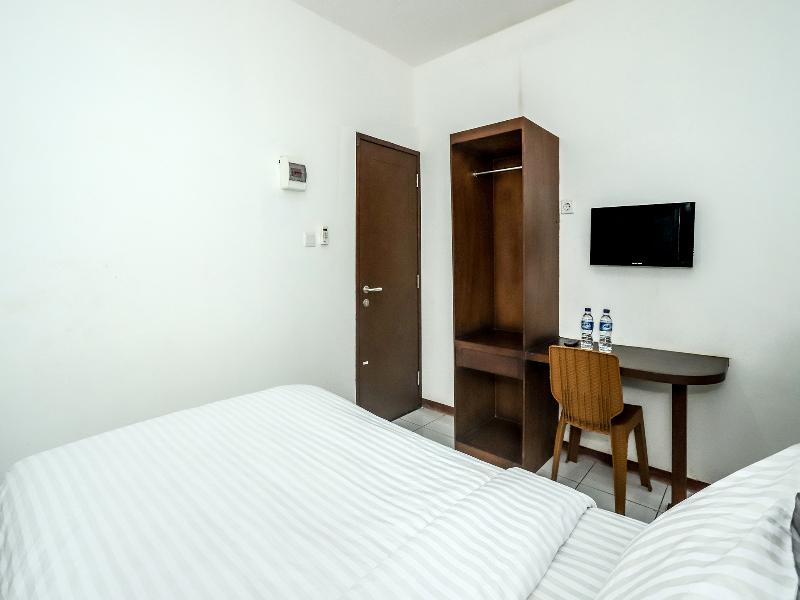 Super OYO 1582 Bungo Guest House - Oda
