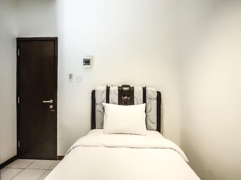 Super OYO 1582 Bungo Guest House - Oda