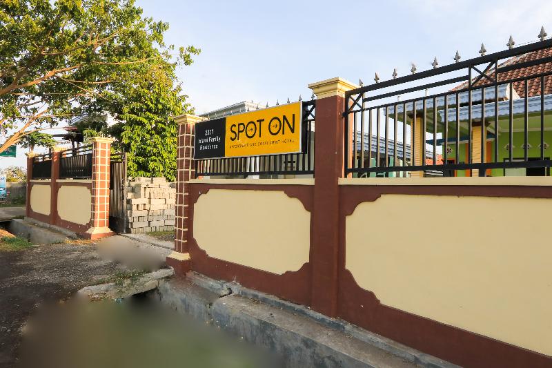 Spot On 2371 Islami Family Residence - Genel