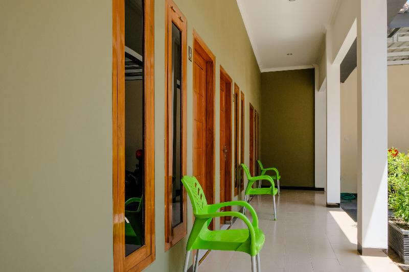 1621 Rahayu Residence Syariah - Lobi