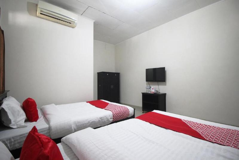 OYO 1547 Wisma Ray Syariah - Oda