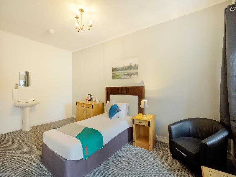 OYO Eastbank Hotel, Speyside Scotland - Oda