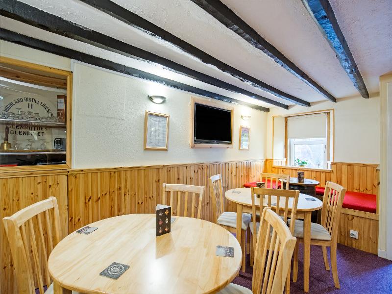 OYO Eastbank Hotel, Speyside Scotland - Restoran