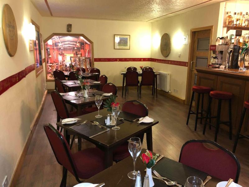 OYO Eastbank Hotel, Speyside Scotland - Restoran