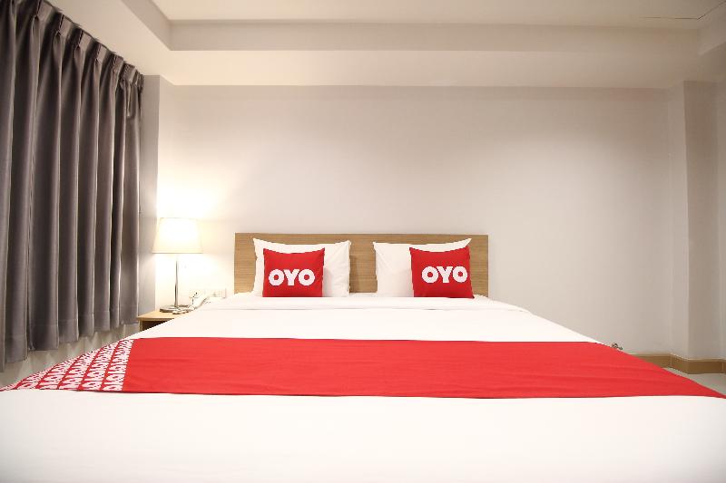 Oyo 483 Pannee Hotel Khaosan - Oda