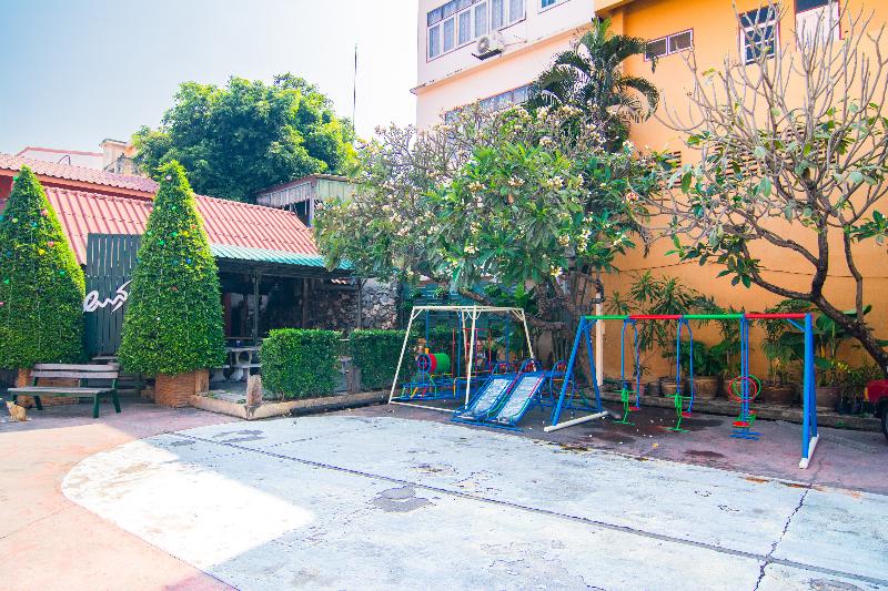 Phasuk Hotel - Genel