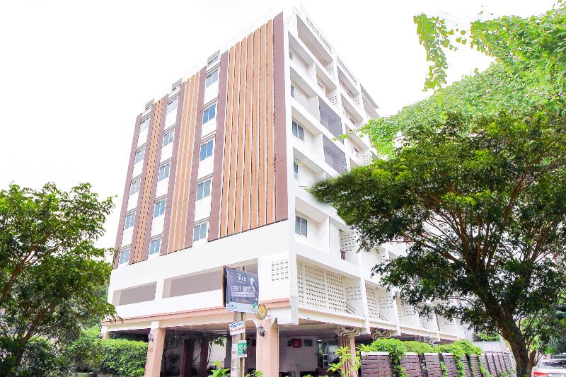 Oyo 411 Grandview Condo 15 - Genel