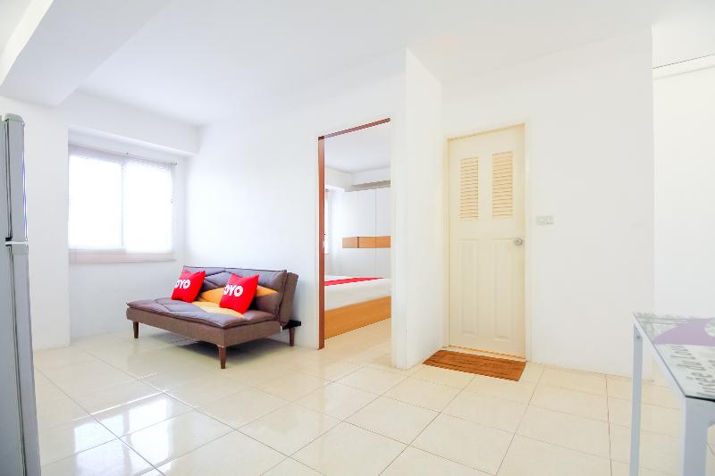 Oyo 411 Grandview Condo 15 - Oda