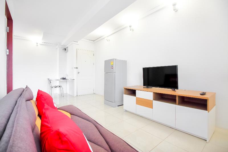 Oyo 411 Grandview Condo 15 - Oda