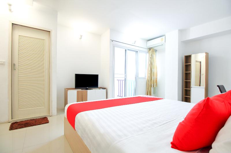 Oyo 411 Grandview Condo 15 - Oda