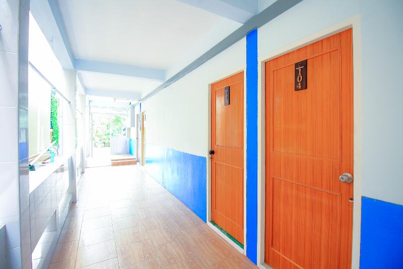 Ze Residence Ram Intra by ZUZU - Lobi
