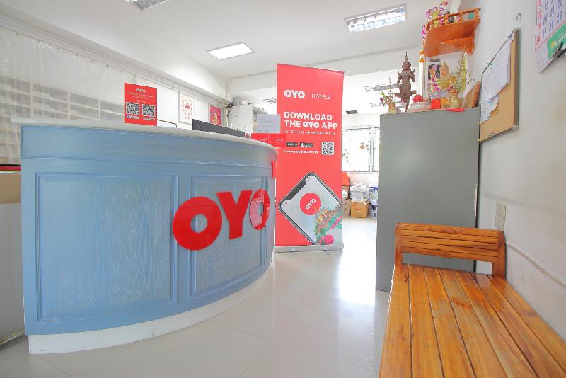 Super OYO 498 Ladawan Villa - Lobi