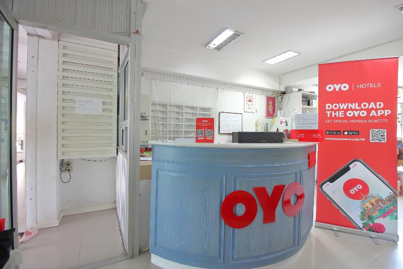 Super OYO 498 Ladawan Villa - Lobi